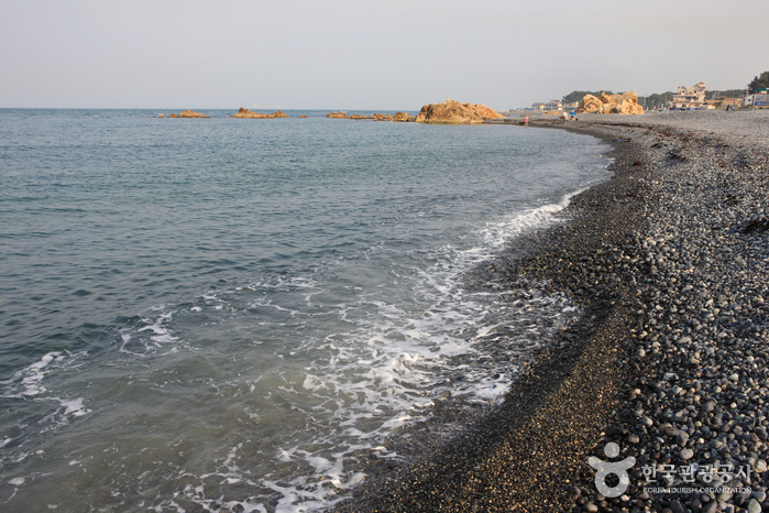 울산 해돋이 명소&amp;#44; 주전몽돌해변 정보 / 사진 = 대한민국 구석구석 [ 한국관광공사 ]