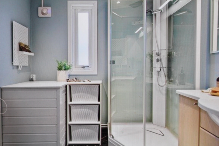 똥 밟는 꿈해몽 똥싸는꿈 똥누는꿈 똥밟는꿈