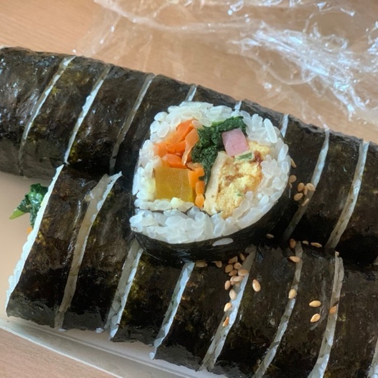 팔뚝 김밥