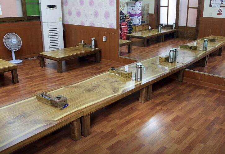 생생정보 믿고 떠나는 스타고장 가수 홍경민의 전라남도 함평 여행 한우 함평육회비빔밥 맛집 화랑식당 함평나비대축제 주포지구 한옥전원마을 함평 바나나 생태나라 