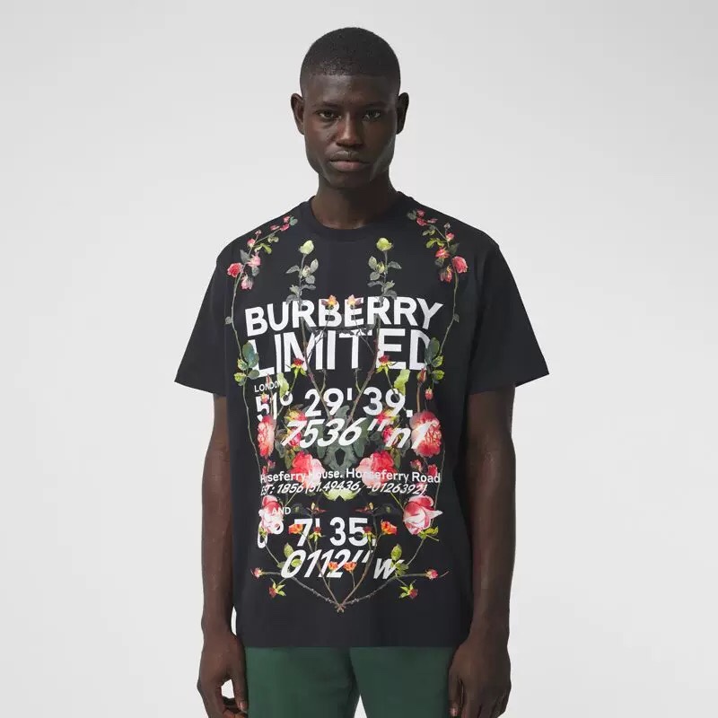  [BURBERRY] 버버리 몽타주 프린트 코튼 오버사이즈 반팔 티셔츠 80374601 (3 COLOR)