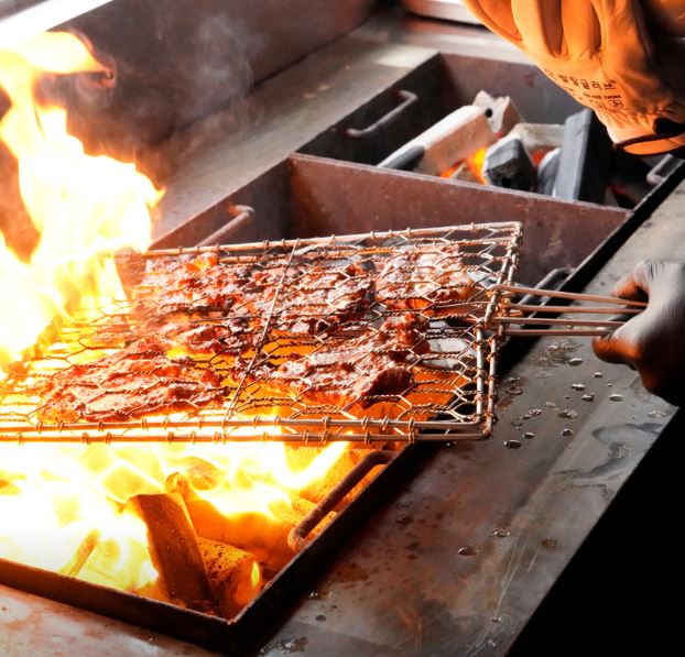  생방송 투데이 소문의 맛집 낙지볶음 천안 베이커리카페 바베큐 가든 맛의 승부사 700도 직화 돼지갈비
