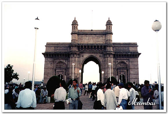 인도문 (Gate of India)