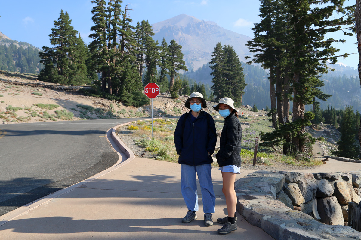 캘리포니아에 화산이 있다! 래슨볼캐닉(Lassen Volcanic) 국립공원 범패스헬(Bumpass Hell) 트레일 캘리포니아에 화산이 있다! 래슨볼캐닉(Lassen Volcanic) 국립공원 범패스헬(Bumpass Hell) 트레일