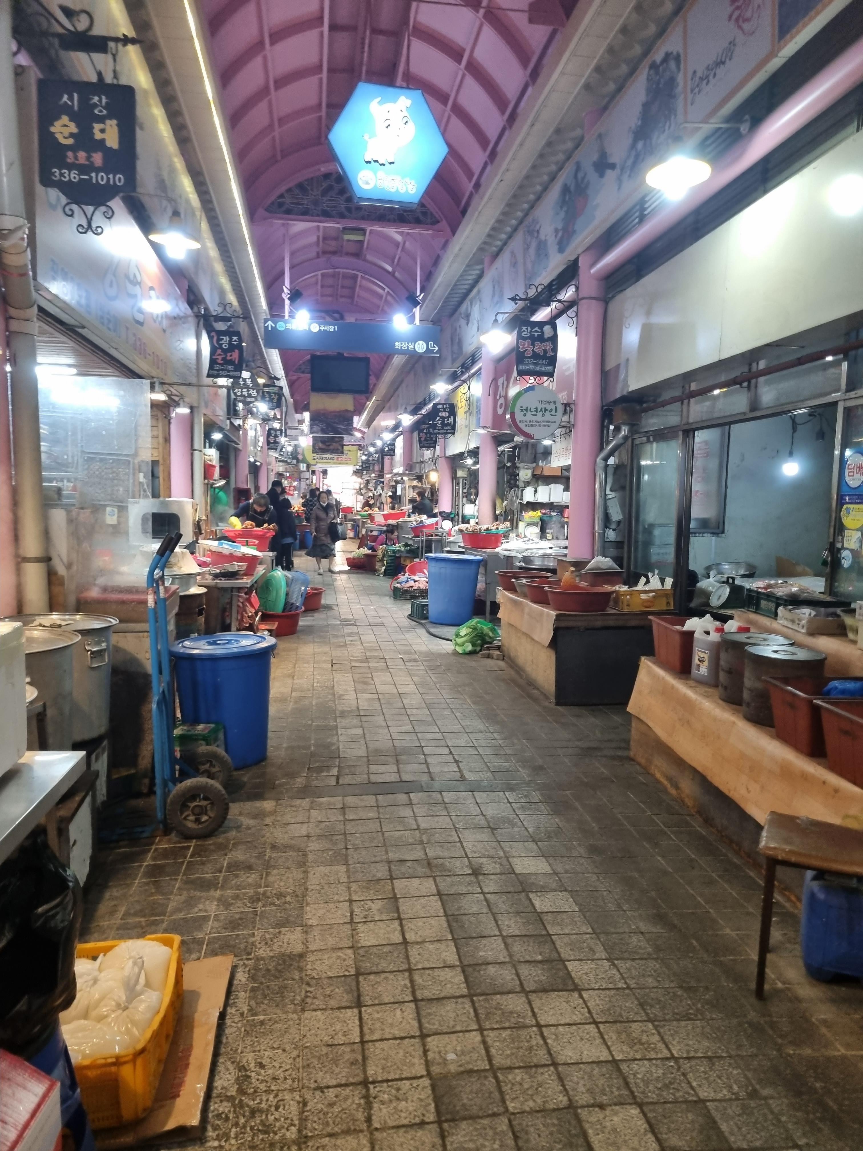 용인 중앙시장 주차장