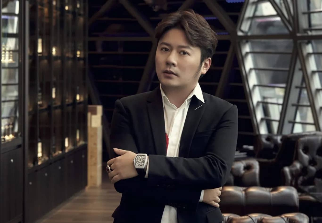  피프티 피프티 소속사 어트랙트에 100억 투자한 싱가포르 재벌 데이비드 용(David Yong) 프로필