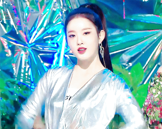 시은 스테이씨 나이 프로필 키 화보 인스타 박남정 고화질 과거 배경화면 레전드 박보영