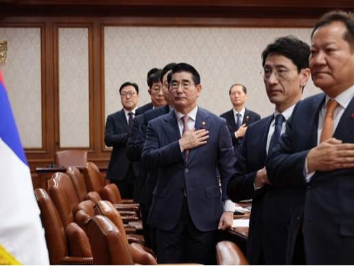 12·3 비상계엄 사태 주동자 김용현 전 국방부 장관, 구치소에서 극단적 선택 시도