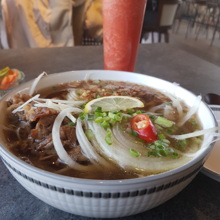 [맛집탐방] 대구 <촘촘> 동촌유원지점, 소고기가 가득한 쌀국수 ! :: 동구 효목동 c