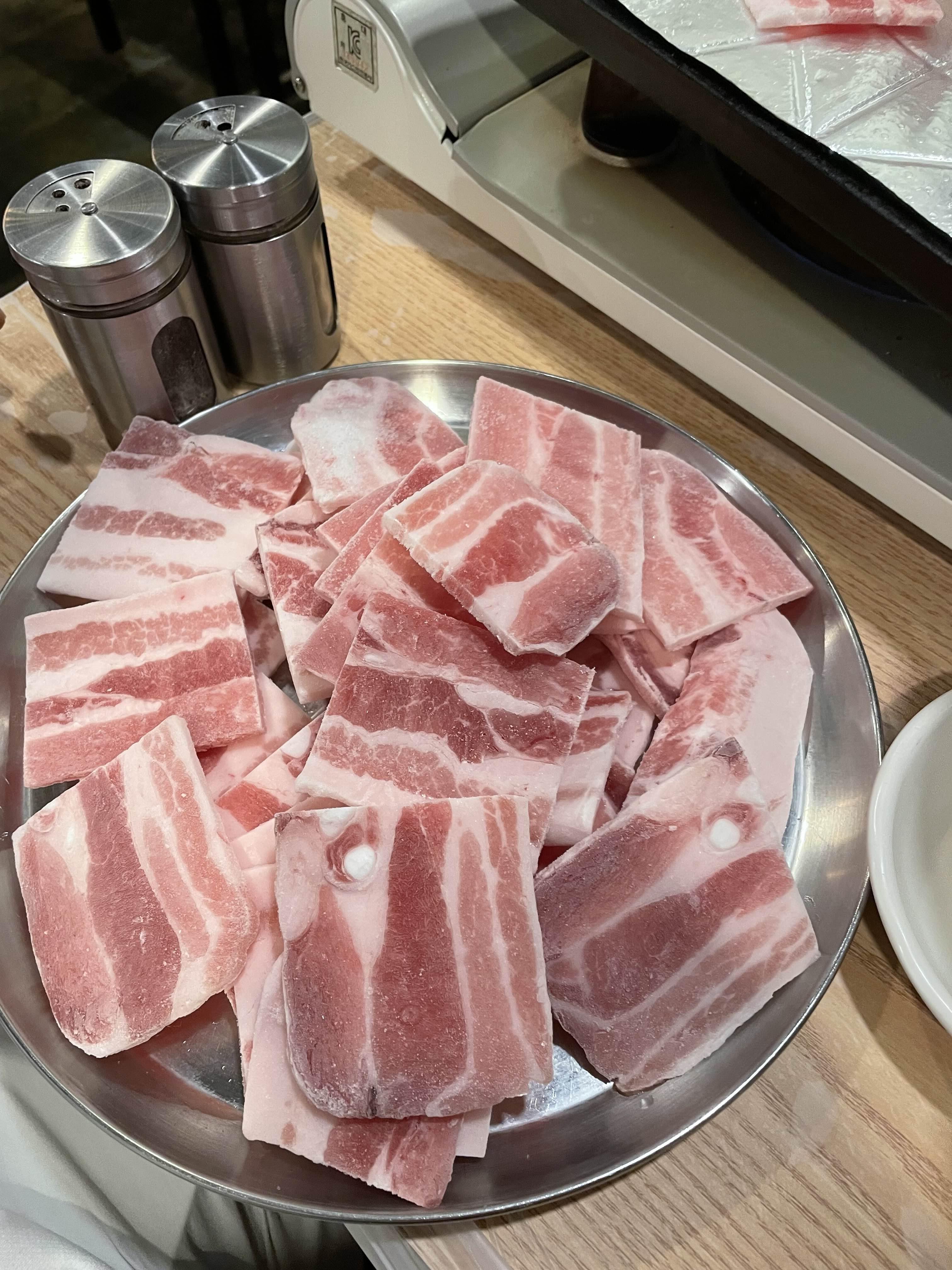 청춘삼겹 이미지
