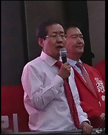  무야홍 홍준표 첫 오차범위 넘어서