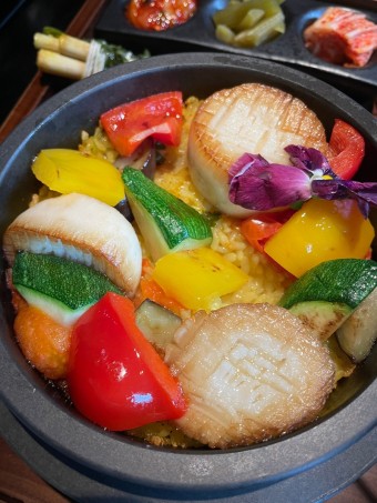 솥 밥
