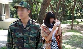 "조카는 결혼식 하루 전날 " 고모에게 전하는 메시지를 남기는데 조카가 건넨 한마디에 결국 오열하고 말았습니다.