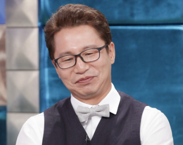 심현섭