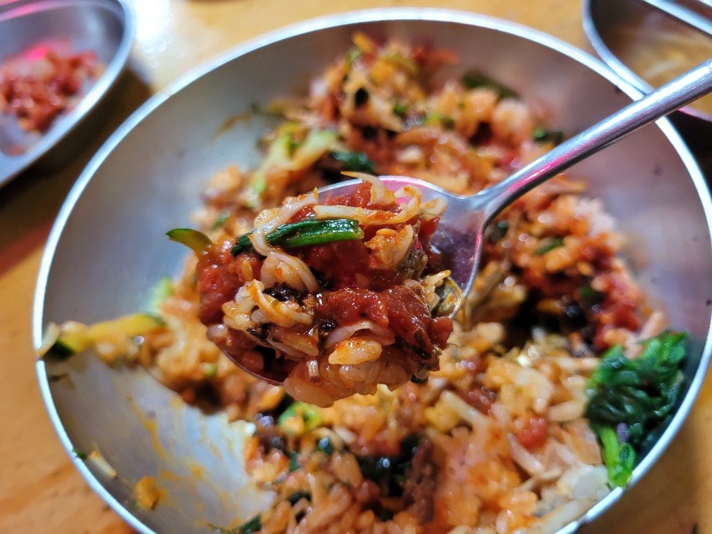 육회비빔밥이 일품인 진주맛집 중앙시장 제일식당