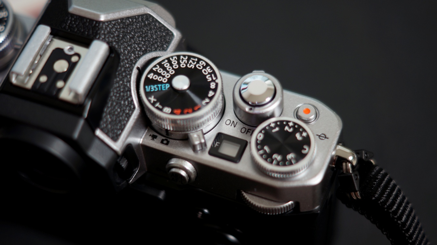니콘 Zfc 레트로 디자인의 미러리스 디지털카메라 개봉기 사진7