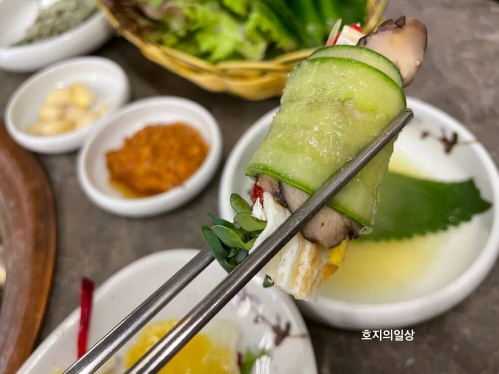 서울 강남 역삼 소갈비 맛집 유미식당 - 야채쌈
