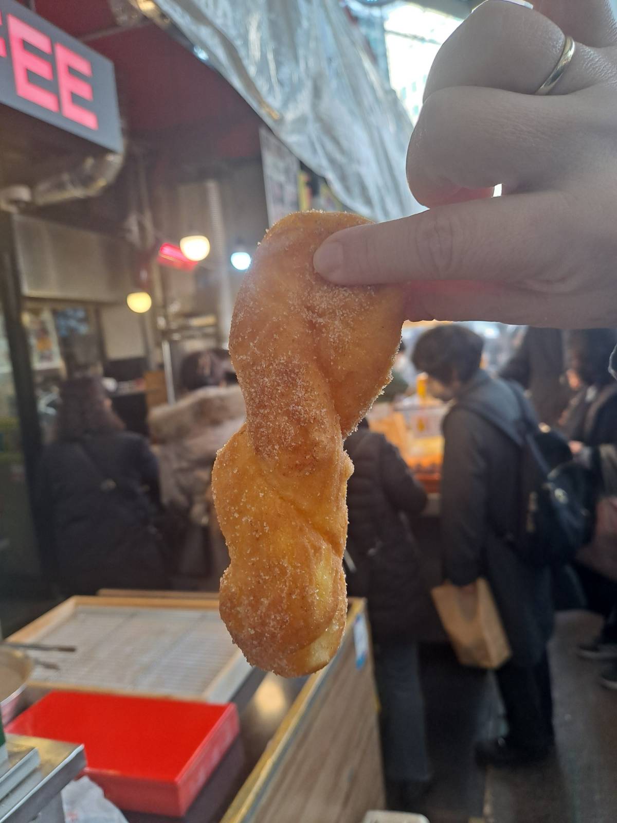 광장시장 꽈배기 인증
