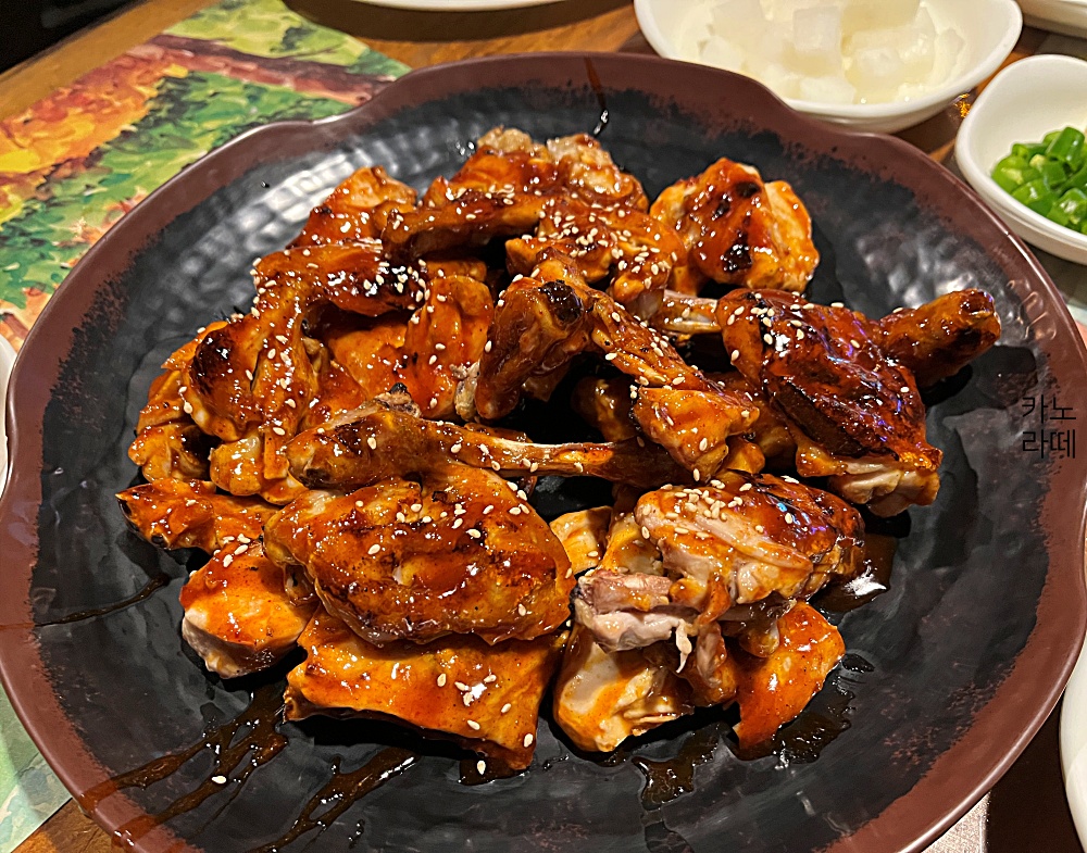 두리아숯불바베큐치킨 이미지