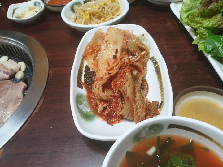 원성동오룡정-묵은배추김치