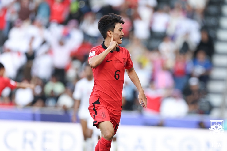 황인범의 전반 첫골로 1-0리드(출처:KFA)