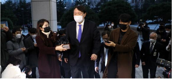  몰각 뜻..검찰 중립성 몰각