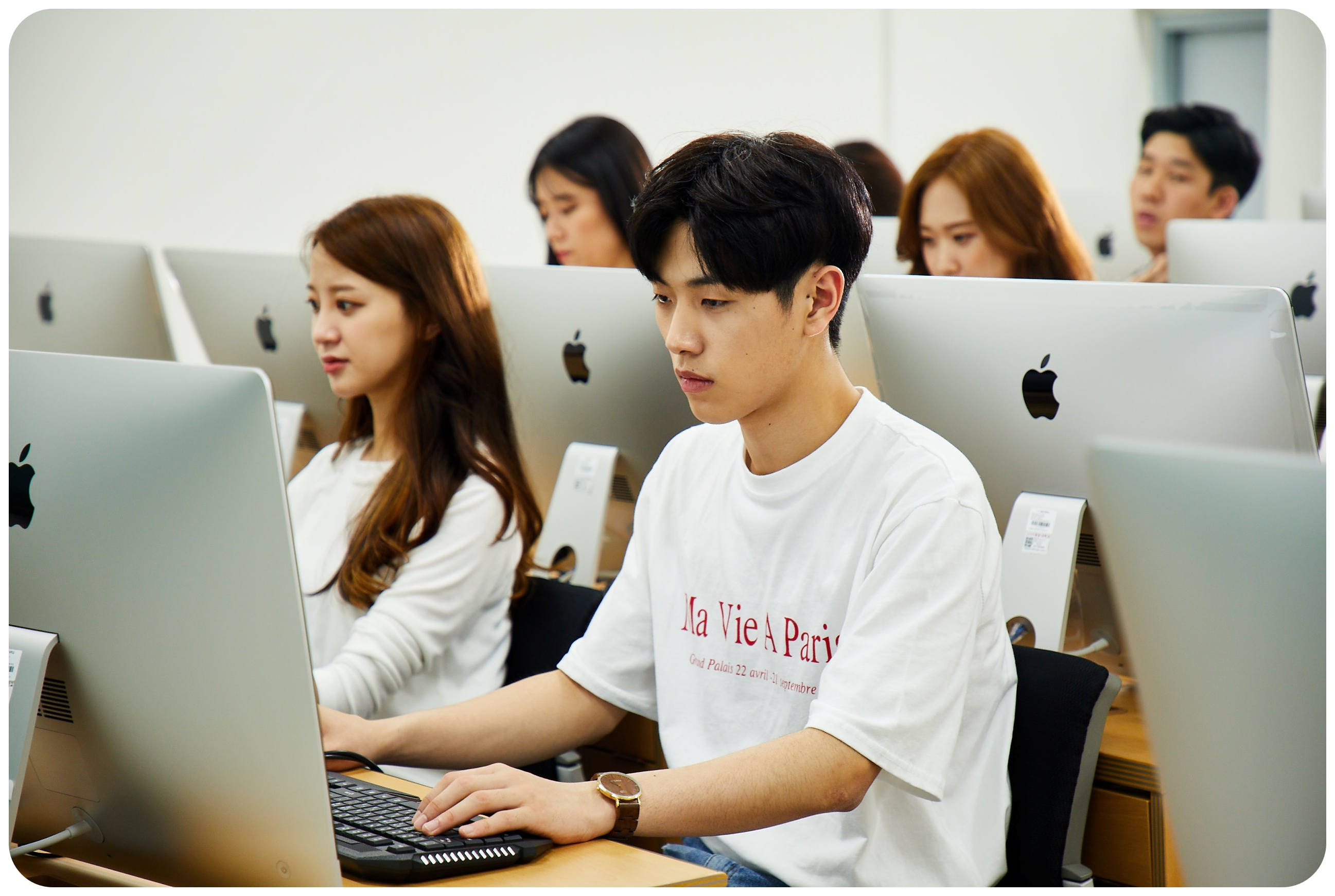 수정컴퓨터시스템 이미지