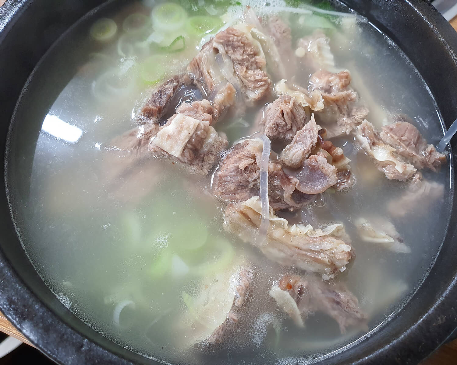  춘천 온의동 갈비탕 맛집, '함흥집' 춘천여행 함흥냉면 메밀칼국수