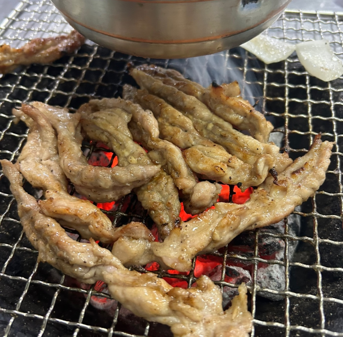 닭목살 구이 사진
