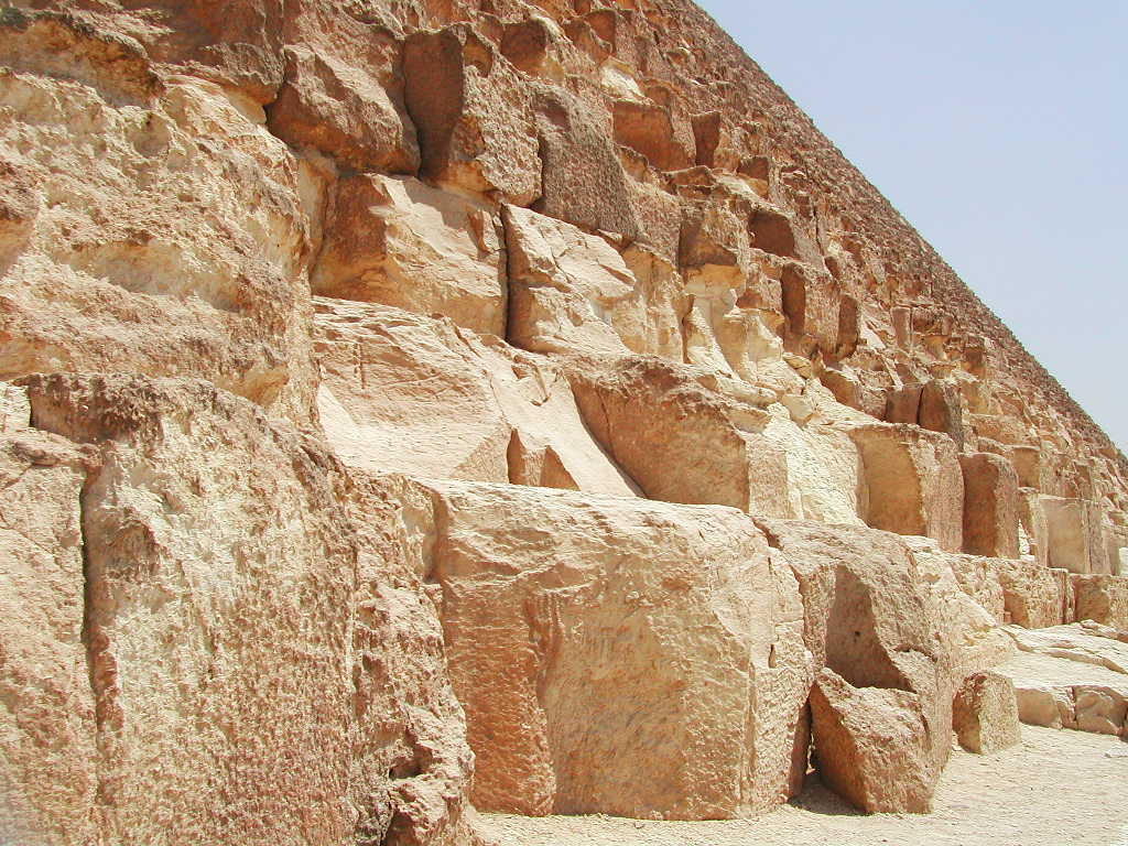 쿠푸왕-피라미드의-엄청난-바위