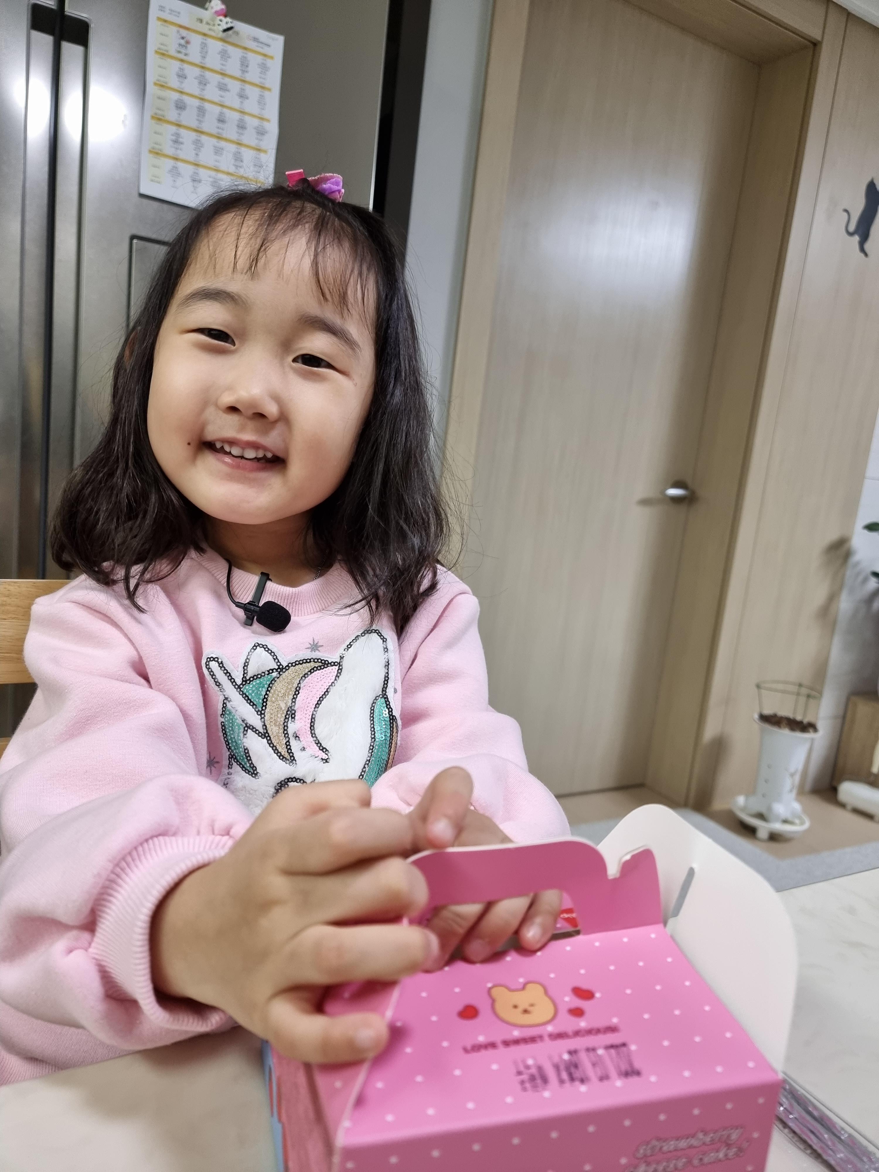  CU편의점 케이크 스트로우베리치즈케익 오천원의 행복 - 내돈내산리뷰