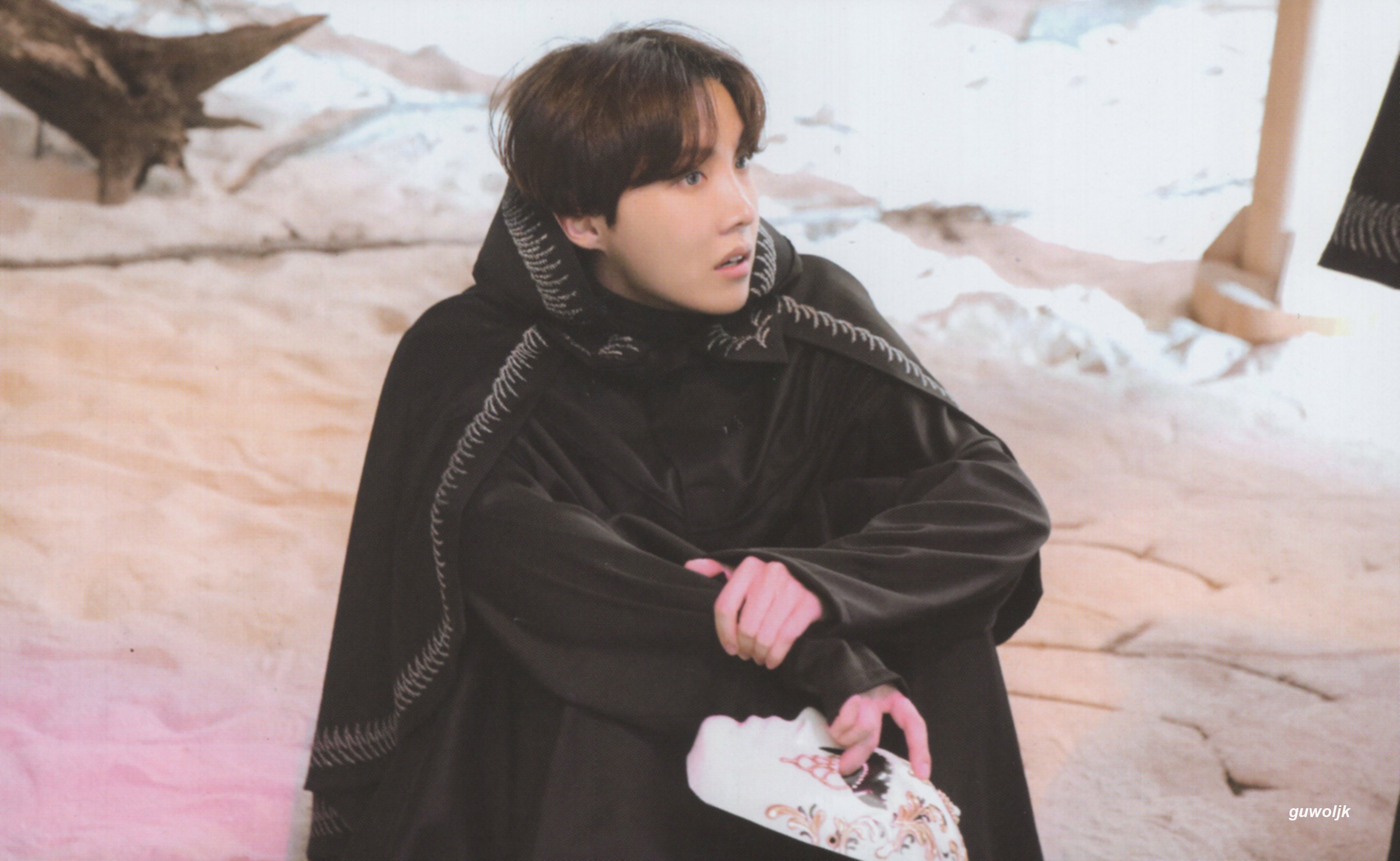 bts scan and archive :: 2018 MEMORIES OF BTS (01-04)
