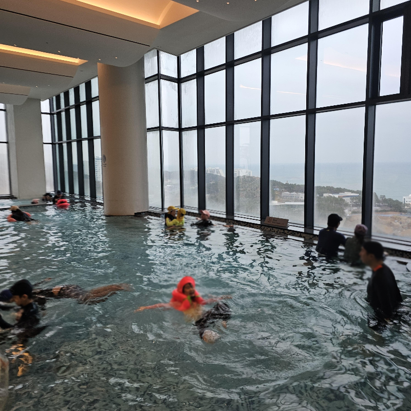  부산기장호텔 마티에 오시리아 수영장 이용팁 후기(수영모 튜브)