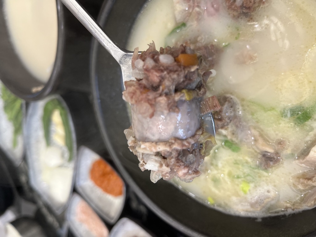 별미청돼지국밥 순대입니다