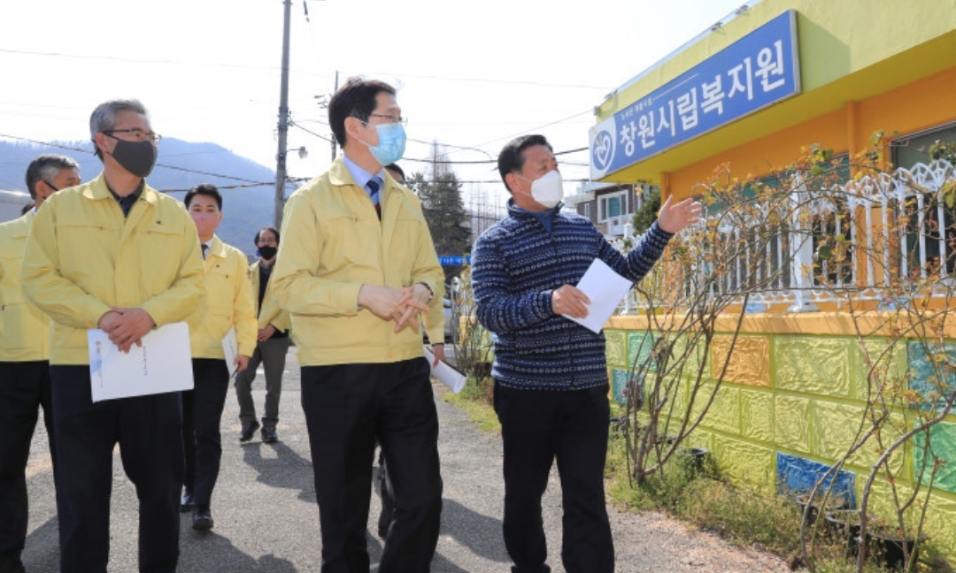  김경수 9월 신학기제 검토하자
