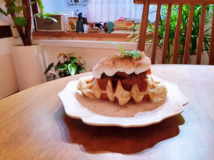 생방송오늘저녁 충북 영동 마을에 단 하나 100년 한옥 카페 곶감 라떼 버터그로플 한상차림 맛집 추천