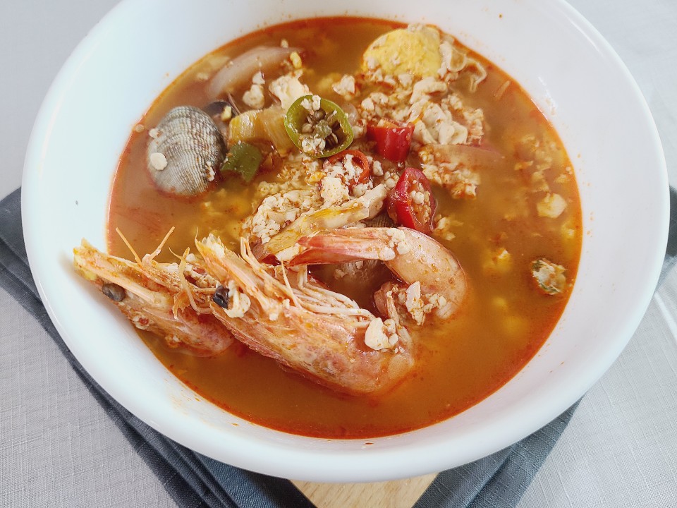  요리책 따라하기 서른네번째 요리 순두부찌개