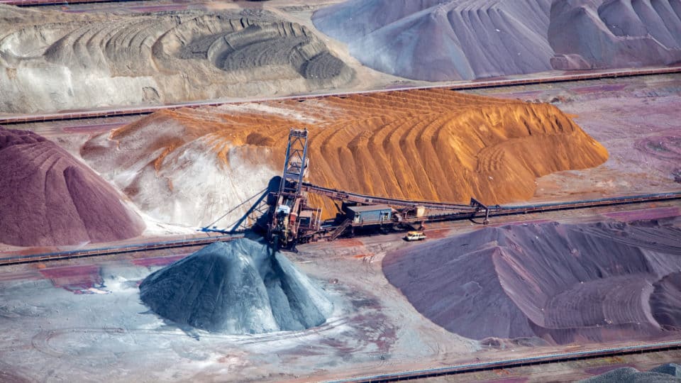 	희토류 중국 독점에 도전장 내민 호주 Australian rare earths mine gains backing of Government