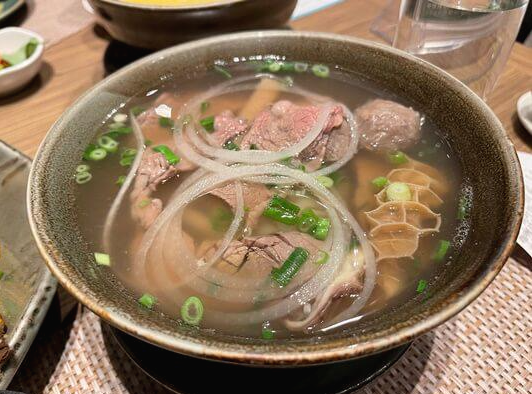 칭다오-안남-쌀국수