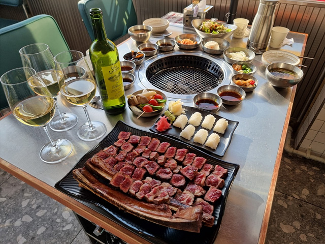 경주 맛집 황리단길 현지인 추천 경주여행 화린훠궈 황리단길점 여미온 경주황소곱창 황리단길본점 교동집밥 경주황리단길점 큰기와 황리단길 본점 소향몽 황리단길본점 소나무 황리단길본점 외가 황리단길본점 동양백반 경주황리단길 본점 개정 황리단길점