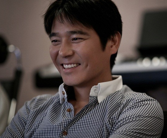  컴백 임창정!! '컴백쇼 뮤톡 라이브'에서 신곡 무대 공개