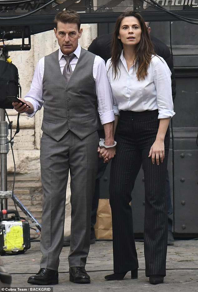  미션임파서블 7(Impossible 7) 촬영중인 톰크루즈Tom Cruise 와 캡틴아메리카 의 헤일리 앳웰 Hayley Atwell 열애설?