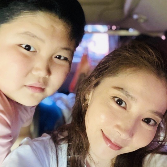  오윤아 아들 민이 전남편 이야기 총정리/ 오윤아 이혼 이슈 정리