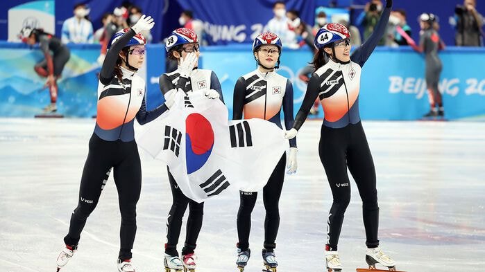  (쇼트트랙 여자 계주 3000m) c 대한민국 은메달
