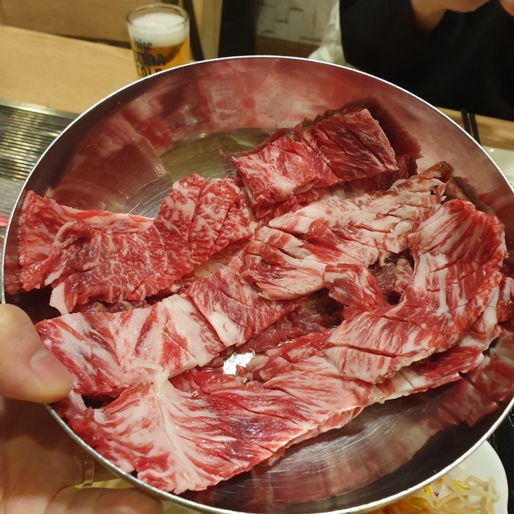 한우 생갈비