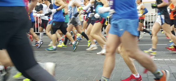 달리기 장거리 마라톤 훈련 방법(2) - 내리막 경사 훈련으로 30km 마라톤 벽의 극복하기