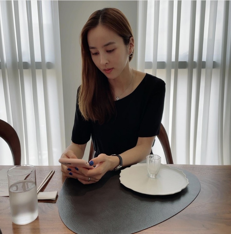 편지 감동 딸 너무 귀여워 ^^ 배우 한혜진 기성연 결혼 8주년 꽃바구니 2