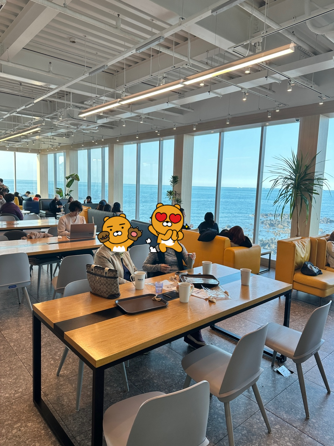 빽다방 제주사수점 2층 사진