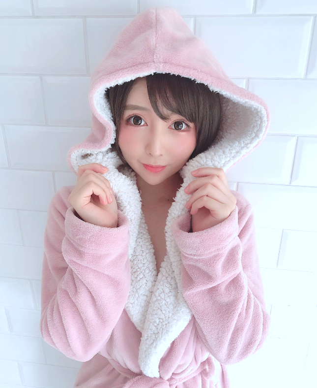 시라사키_유즈_Yuzu_Shirasaki_白咲ゆず