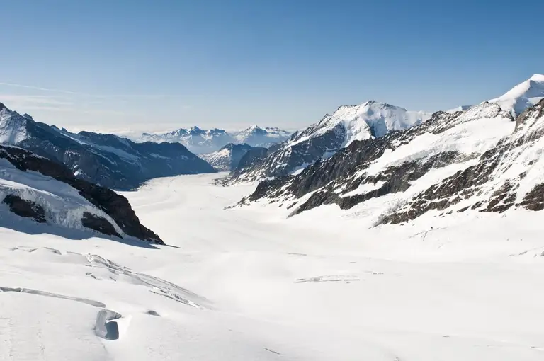 융프라우요흐의 스핑크스 전망대에서 바라본 알레취 빙하의 전경.